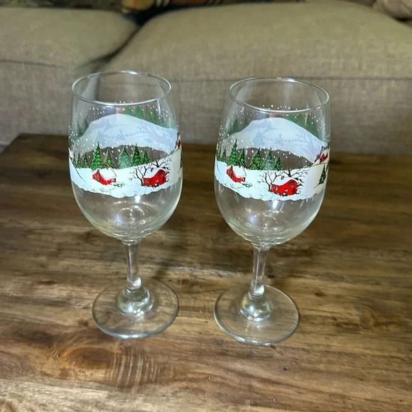 Vintage Libbey Winter Village Christmas Holiday Wine Glasses Cups Set of 2 - Picture 1 of 6